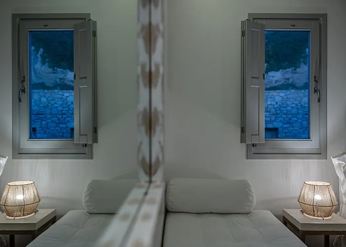 Anthis Mykonos Fanári