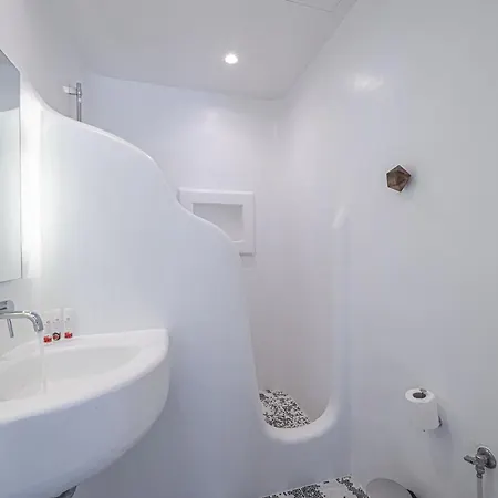 Anthis Mykonos * Fanári
