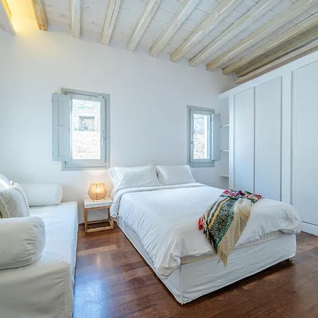 Anthis Mykonos *