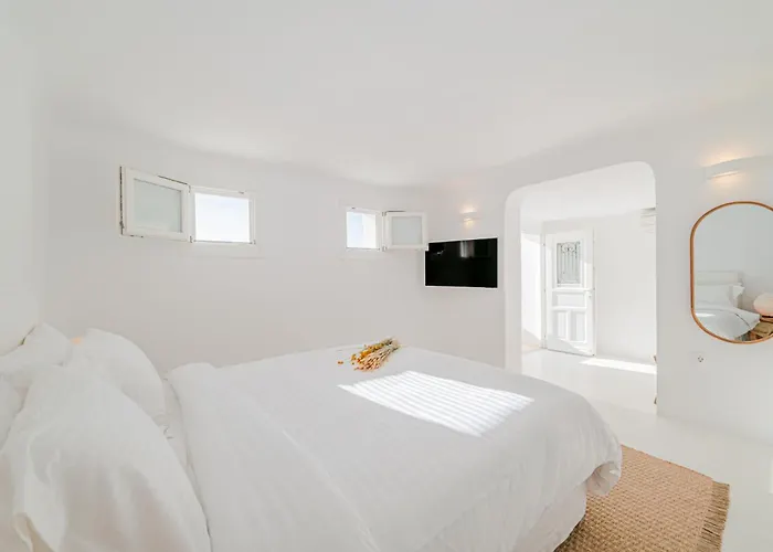 Anthis Mykonos Fanari (Mykonos)